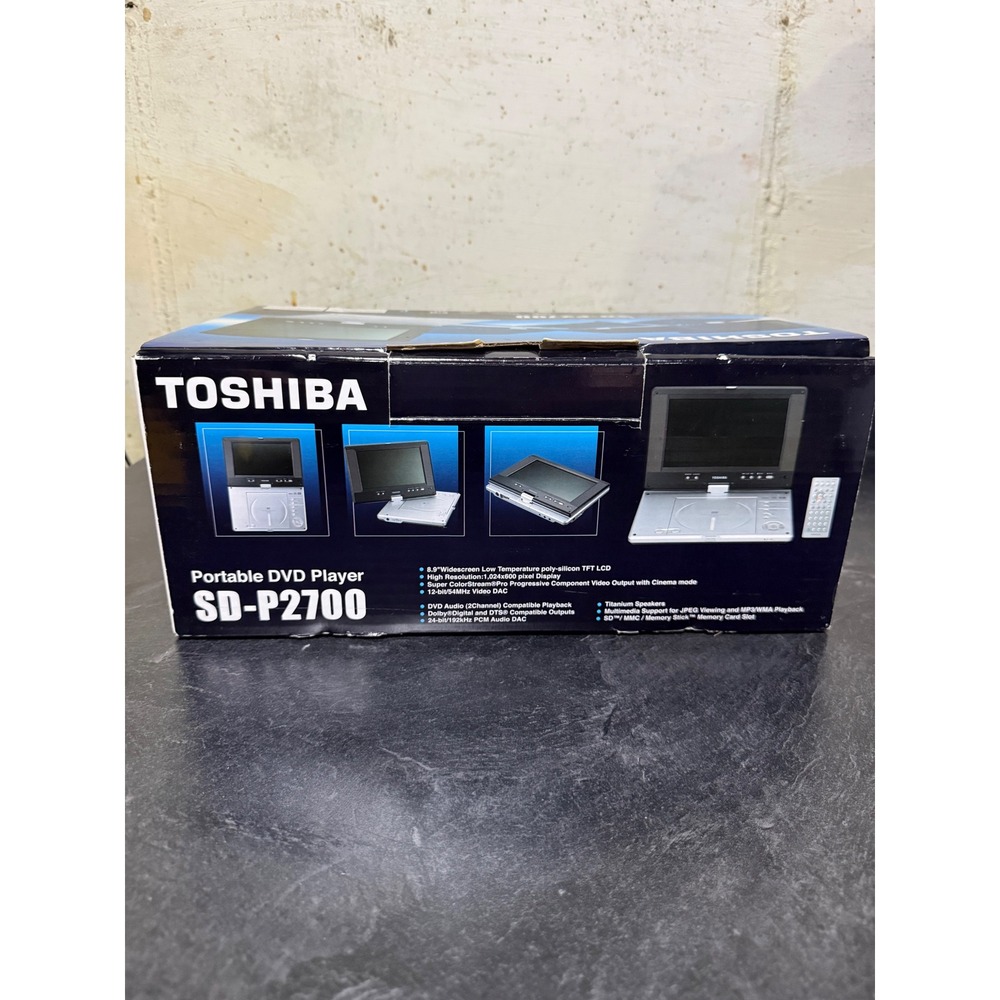 Toshiba SD-P2700 Portable DVD Player 8.9in Widescreen ColorStream Pro Silver - Picture 5 of 11
